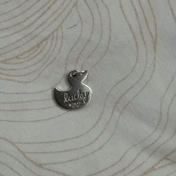 LIke New, Very Rare Tiffany & Co. Sterling Silver Lucky Duck Charm - Picture 4 of 4